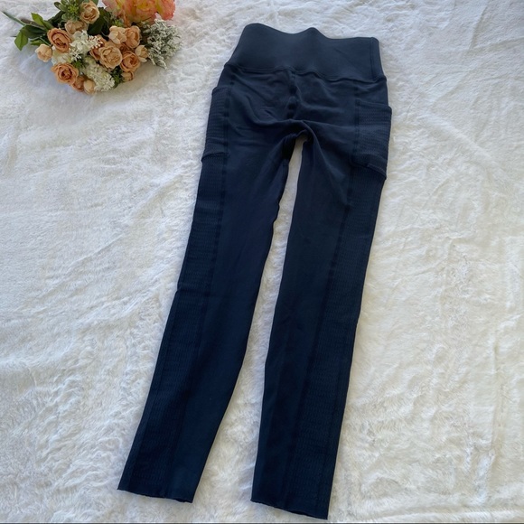 Fabletics Super Knits Navy Blue Leggings - Picture 14 of 14